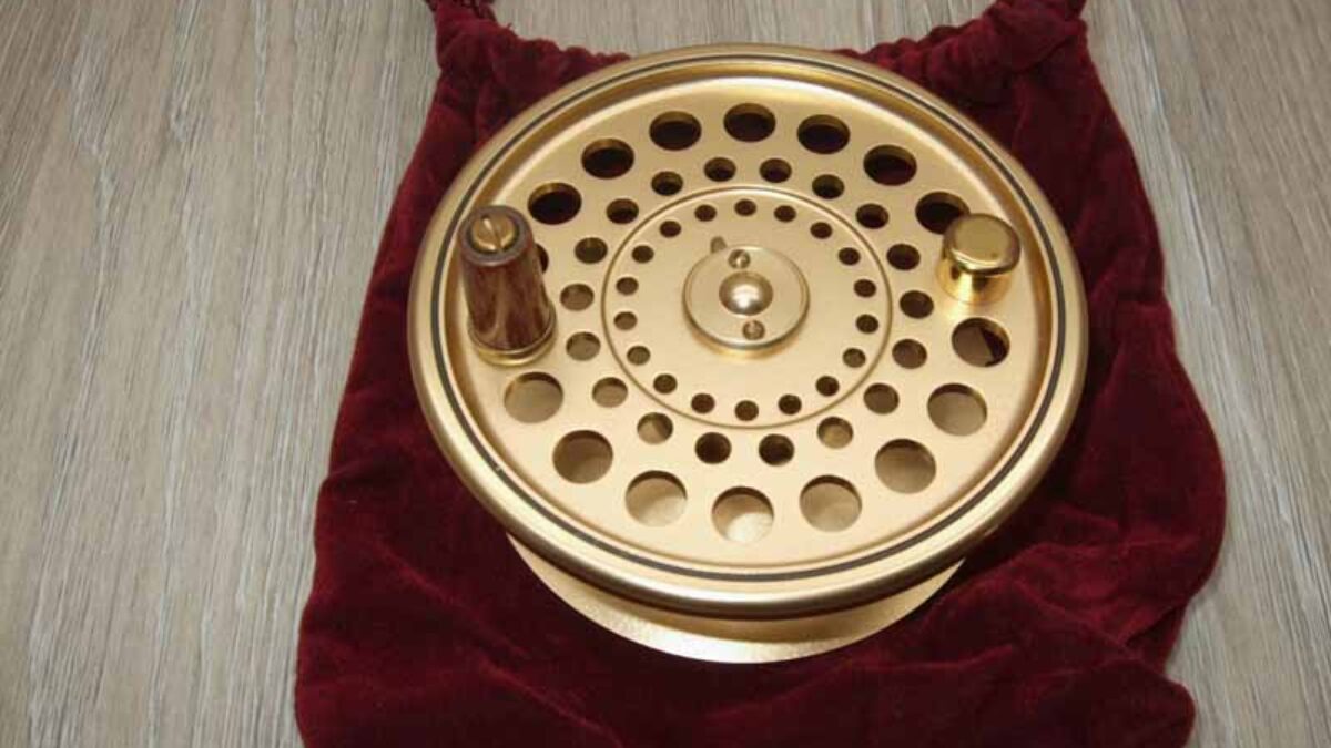 Hardy - Golden St. Aidan Fly Reel w/ Spare Spool - 1st Run - Freestone  Vintage Tackle